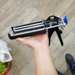 1pc 200ml 1:1 Two Component Dispensing Gun